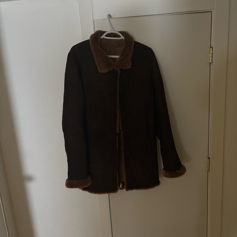 Danier Brown Shearling Coat - Picture 4 of 14